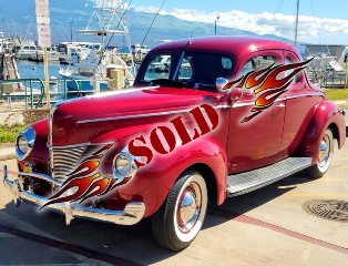 Left front 1940 Ford Deluxe Coupe