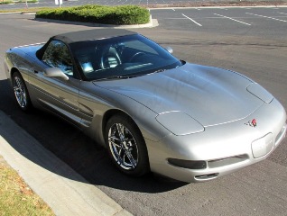 Right front 1998 Chevrolet Corvette